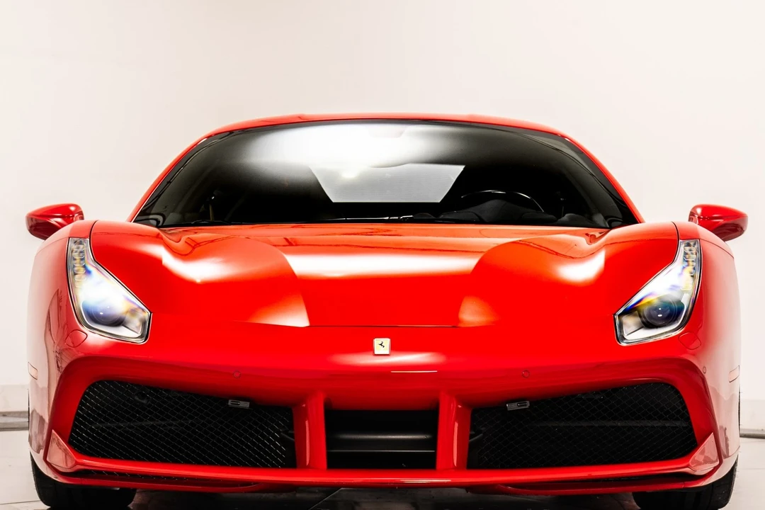 2018 Ferrari 488 GTB - Image 4 of 12
