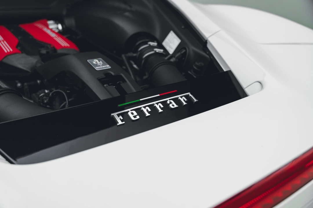 2018 Ferrari 488 - Image 29 of 31