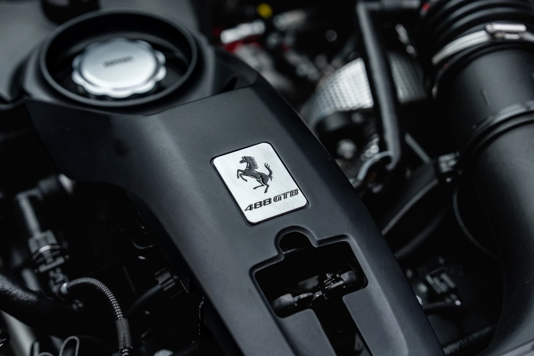 2018 Ferrari 488 - Image 30 of 31