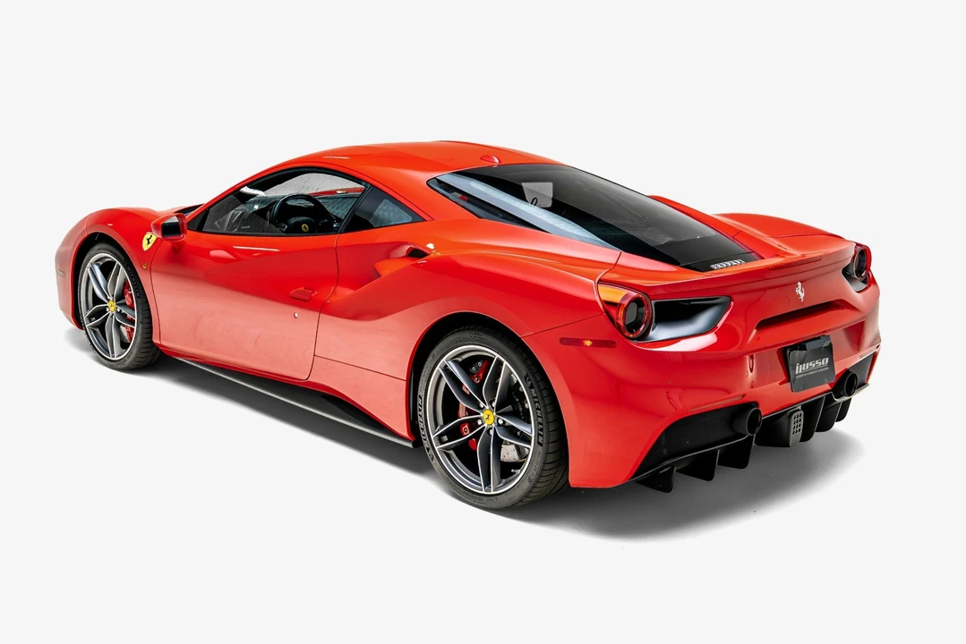 2018 Ferrari 488 - Image 13 of 31