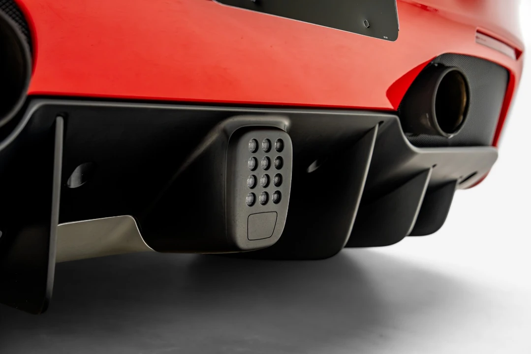2018 Ferrari 488 - Image 29 of 31