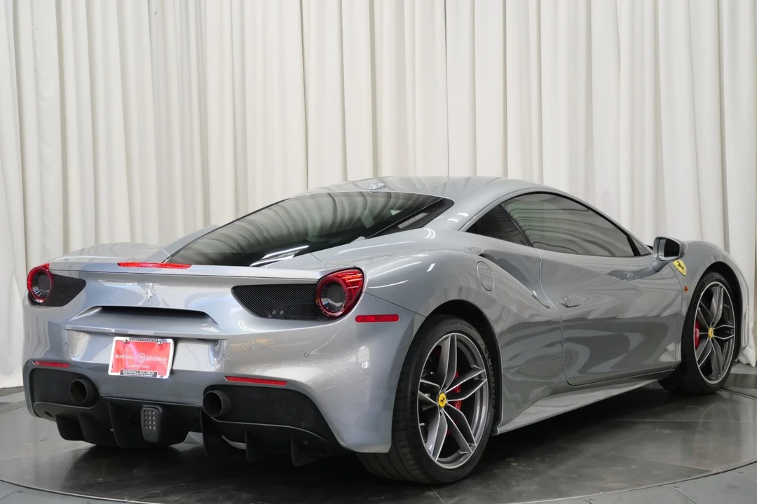 2018 Ferrari 488 - Image 9 of 12