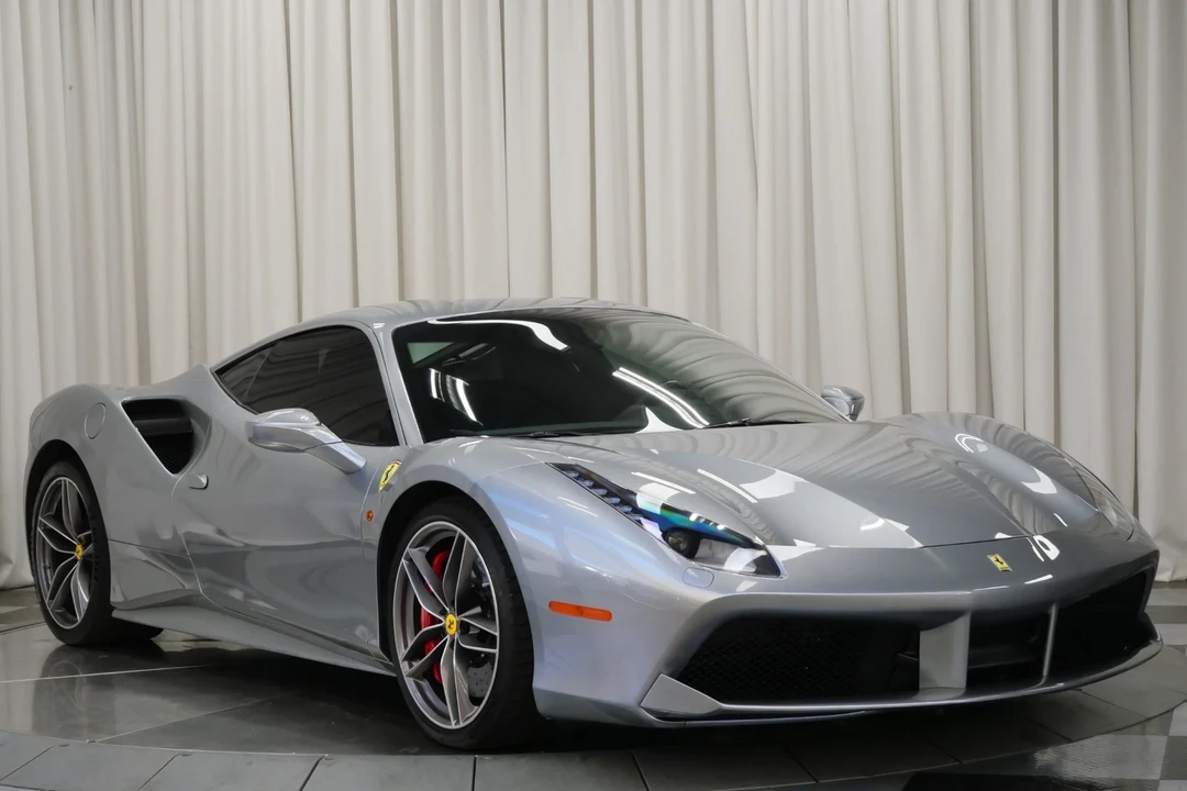 2018 Ferrari 488 - Image 3 of 12