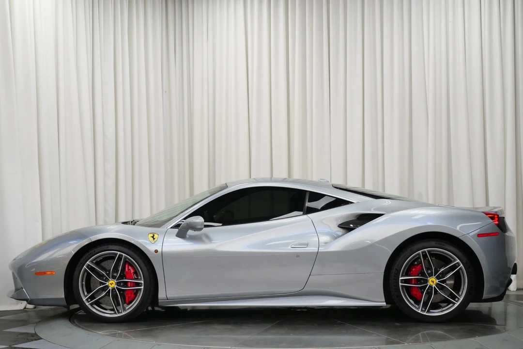 2018 Ferrari 488 - Image 6 of 12