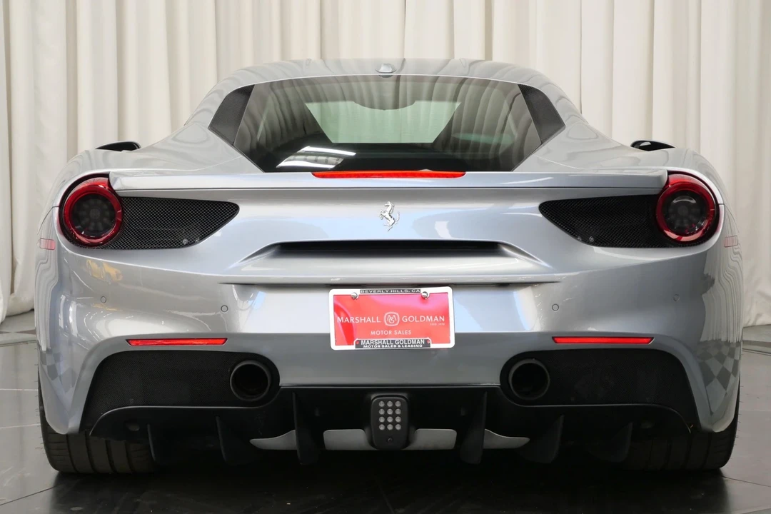 2018 Ferrari 488 - Image 8 of 12