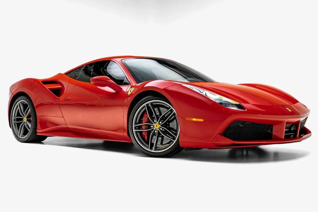 2018 Ferrari 488 - Image 14 of 31