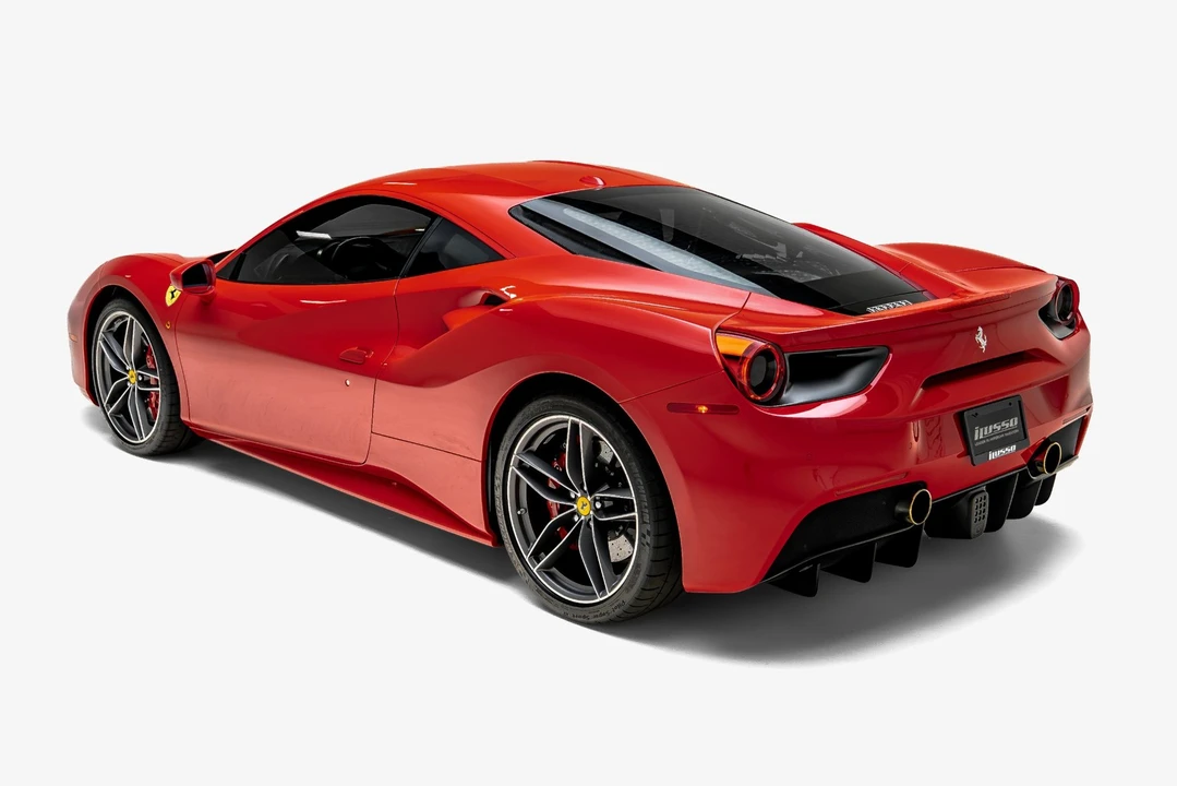 2018 Ferrari 488 - Image 13 of 31