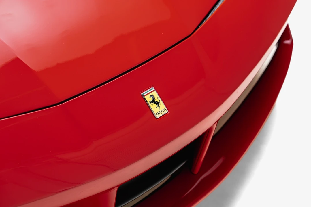 2018 Ferrari 488 - Image 21 of 31