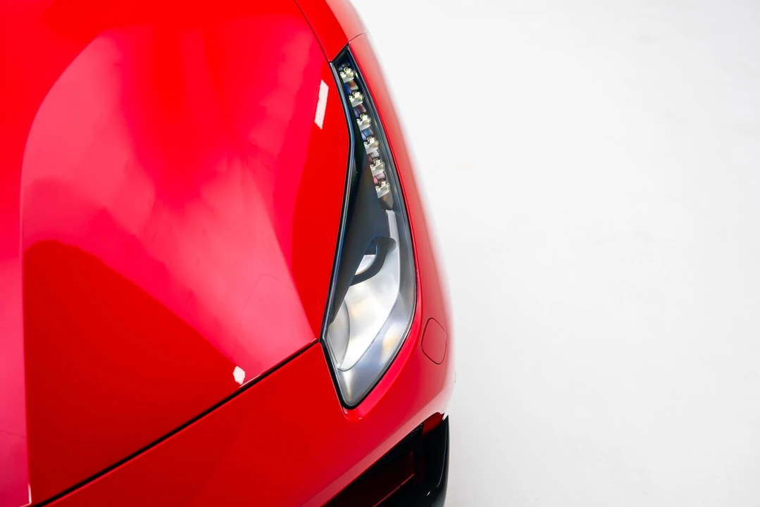 2018 Ferrari 488 GTB - Image 10 of 12