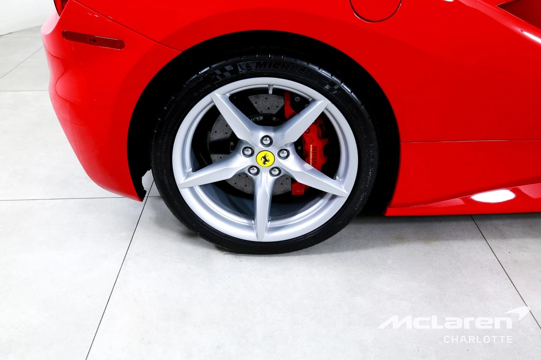 2018 Ferrari 488 - Image 28 of 31