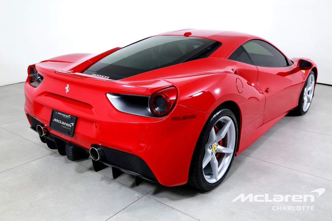 2018 Ferrari 488 - Image 8 of 31