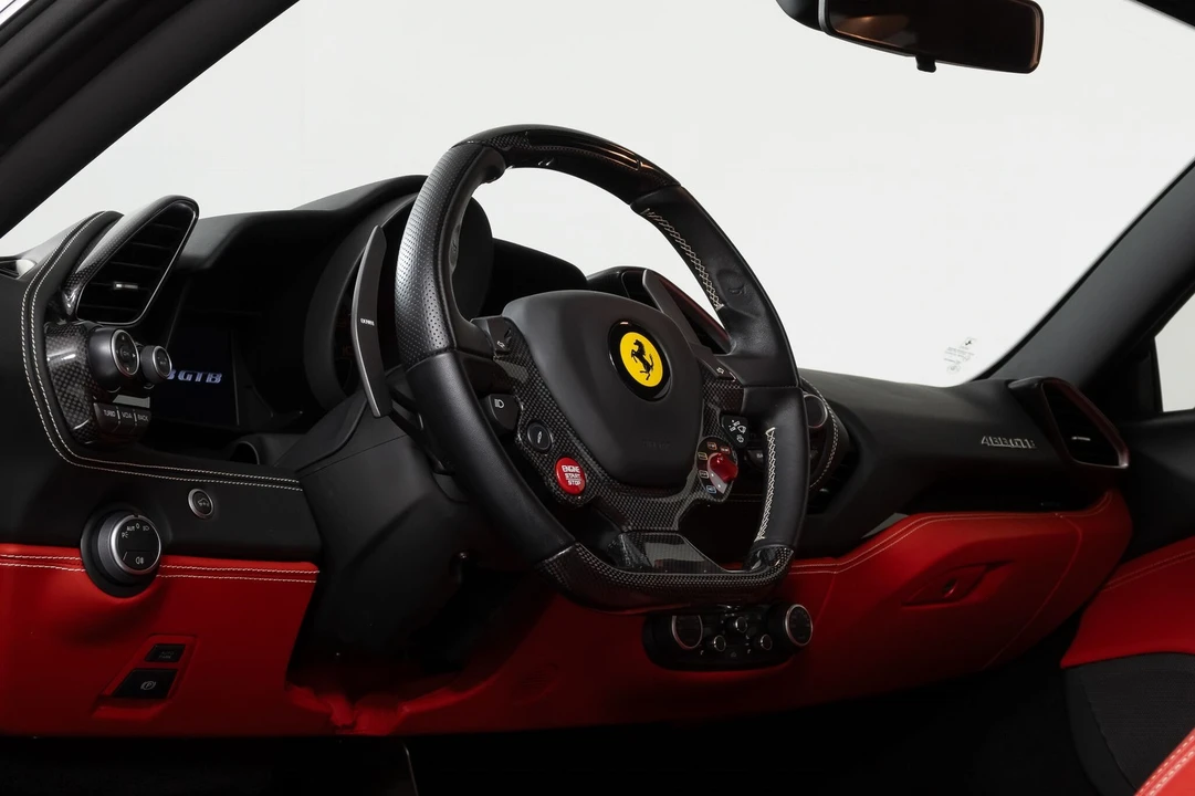 2018 Ferrari 488 GTB - Image 5 of 12