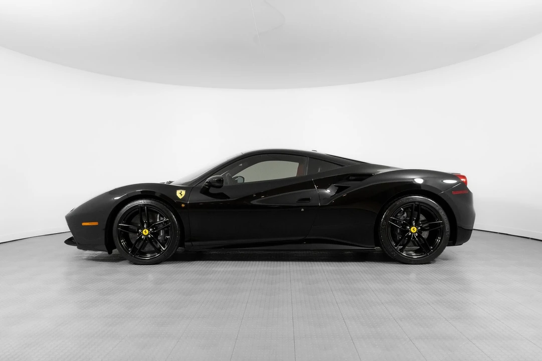 2018 Ferrari 488 GTB - Image 3 of 12
