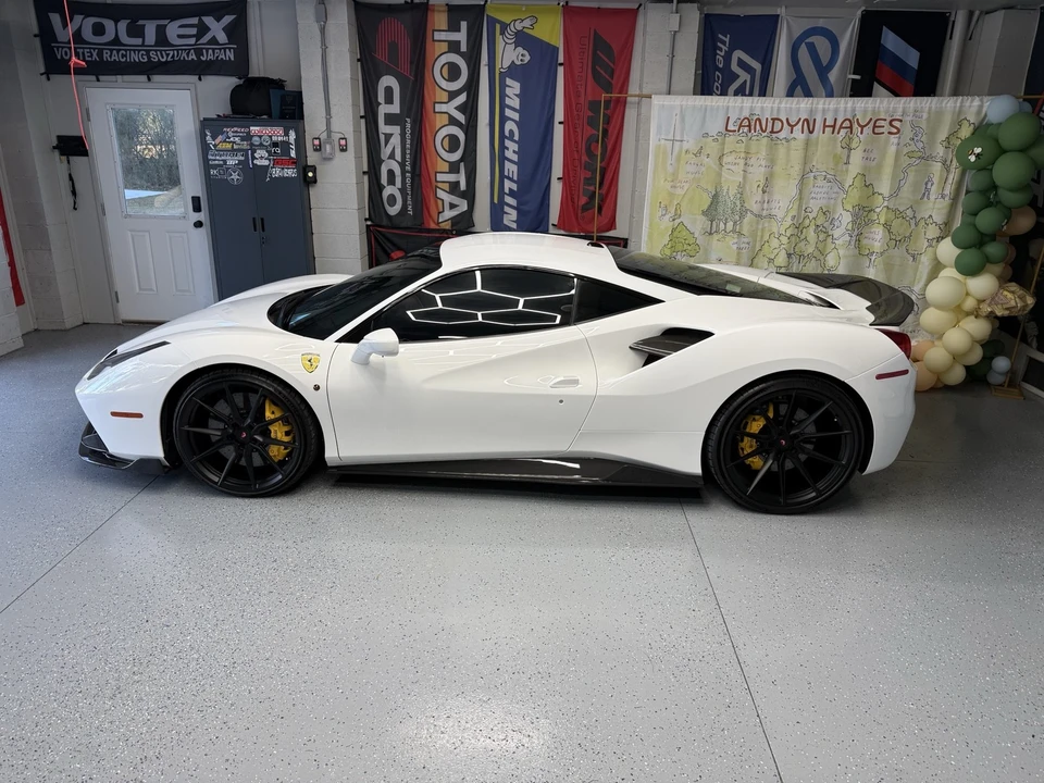 2018 Ferrari 488 GTB - Image 9 of 21