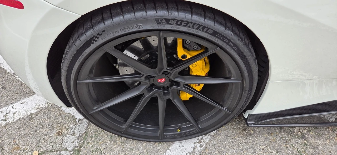 2018 Ferrari 488 GTB - Image 3 of 21