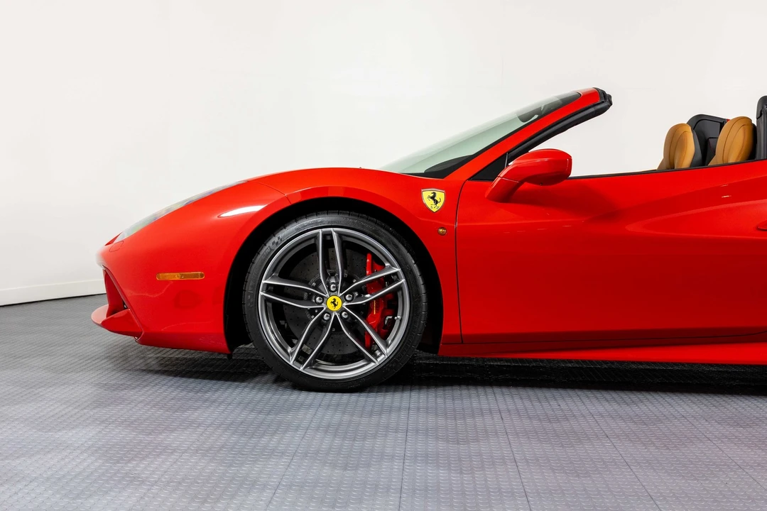 2018 Ferrari 488 - Image 18 of 21