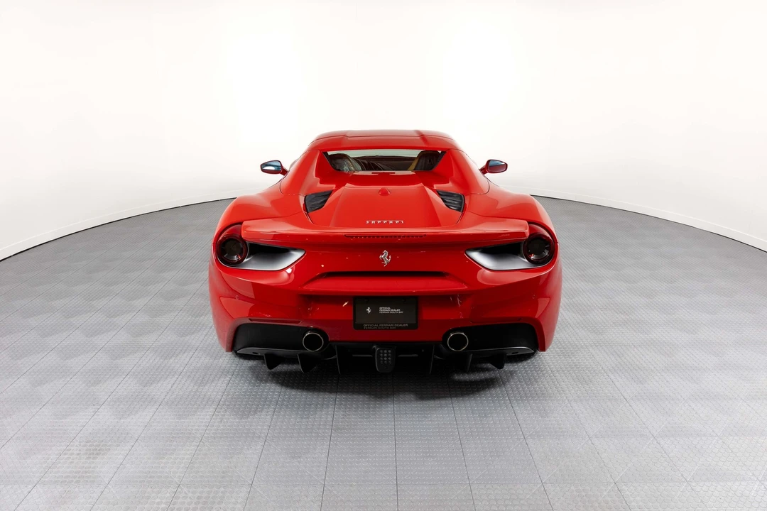 2018 Ferrari 488 GTB - Image 6 of 12