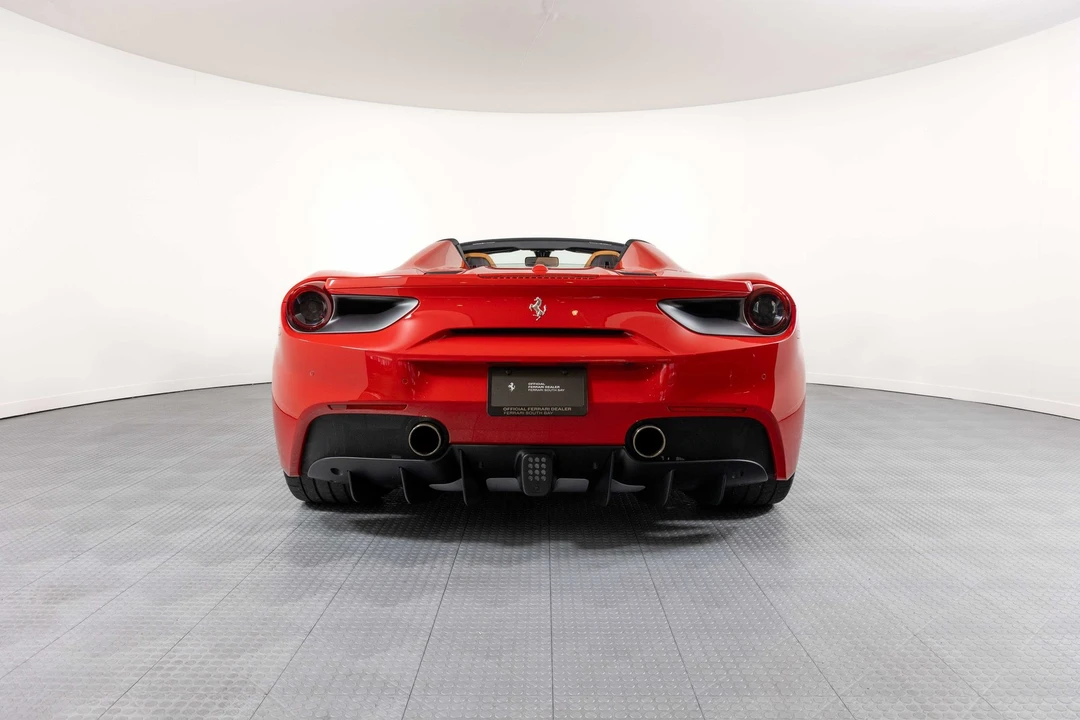 2018 Ferrari 488 GTB - Image 11 of 12
