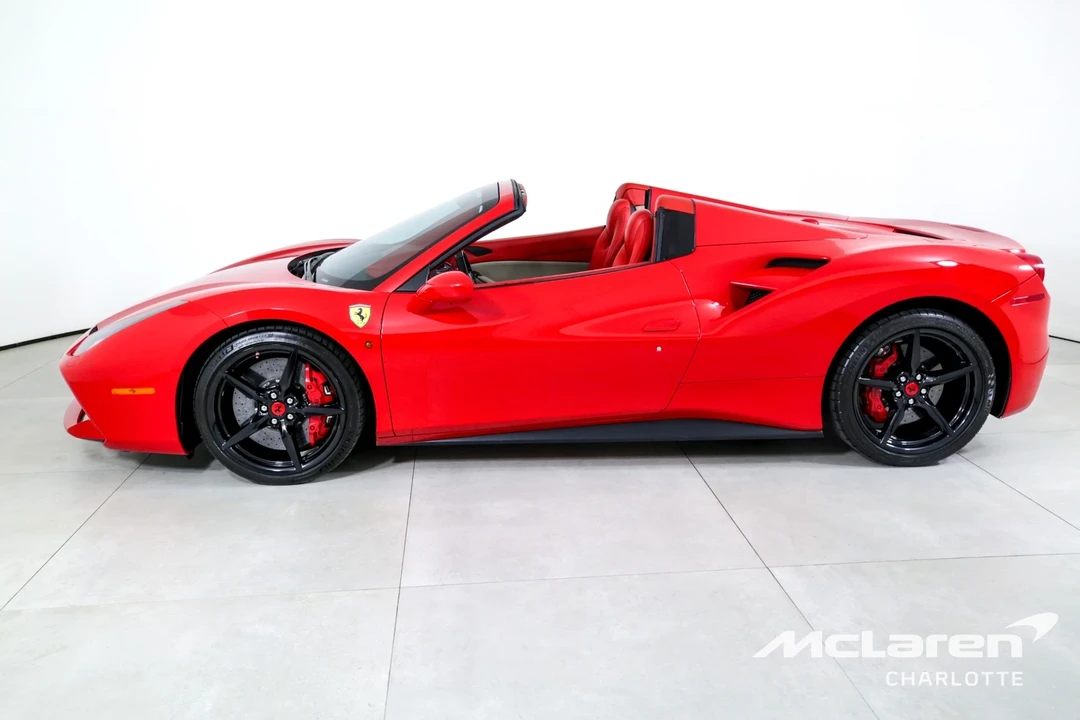 2018 Ferrari 488 - Image 6 of 12