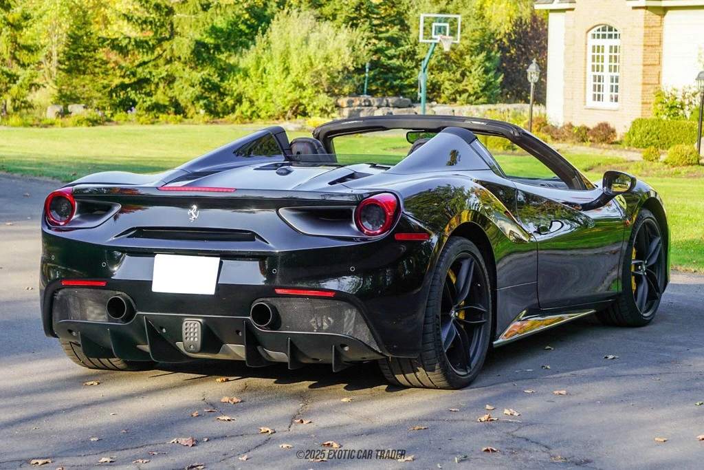 2018 Ferrari 488 - Image 8 of 12