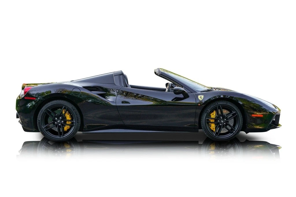 2018 Ferrari 488 - Image 2 of 12