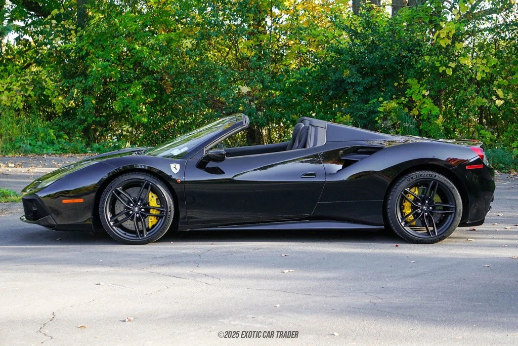 2018 Ferrari 488 - Image 3 of 12