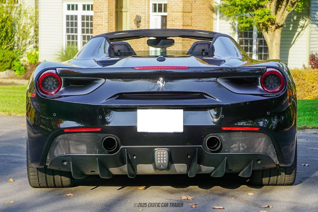 2018 Ferrari 488 - Image 7 of 12
