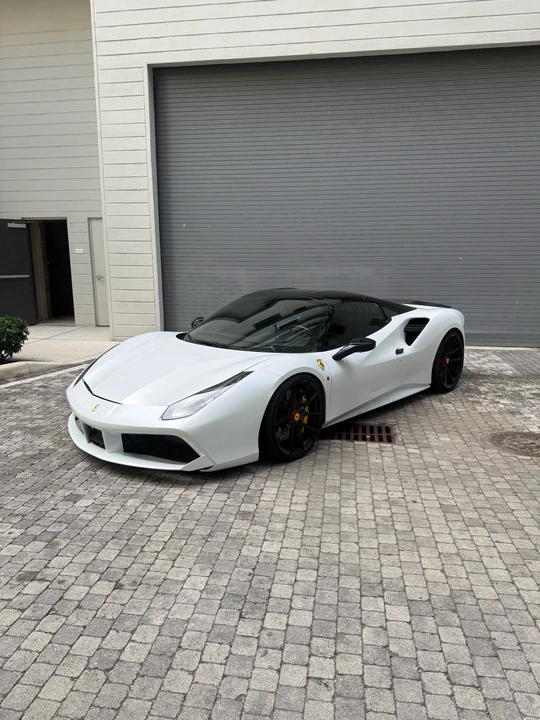 2018 Ferrari 488 - Image 9 of 21