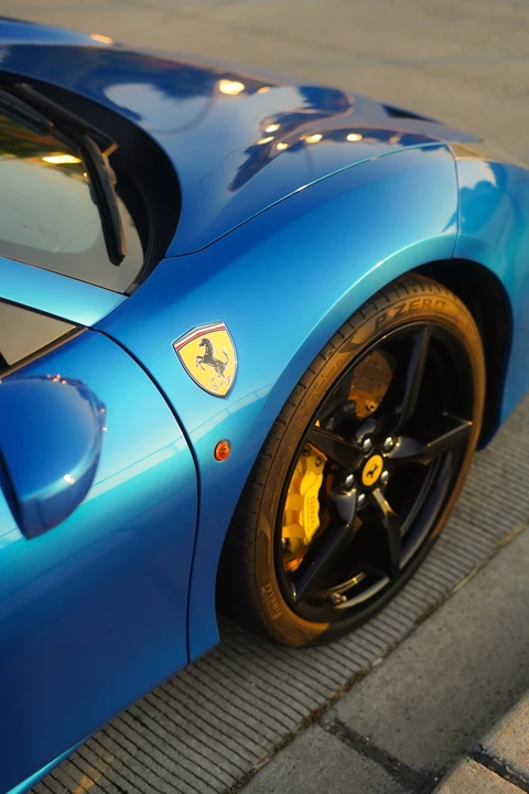 2018 Ferrari 488 - Image 6 of 17