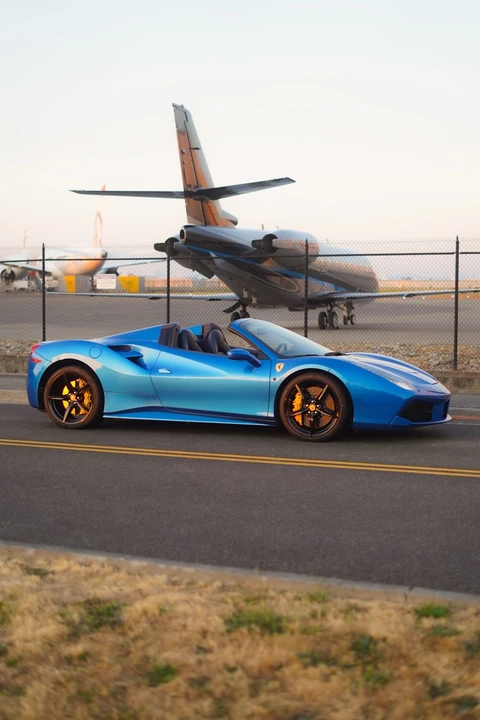 2018 Ferrari 488 - Image 2 of 17