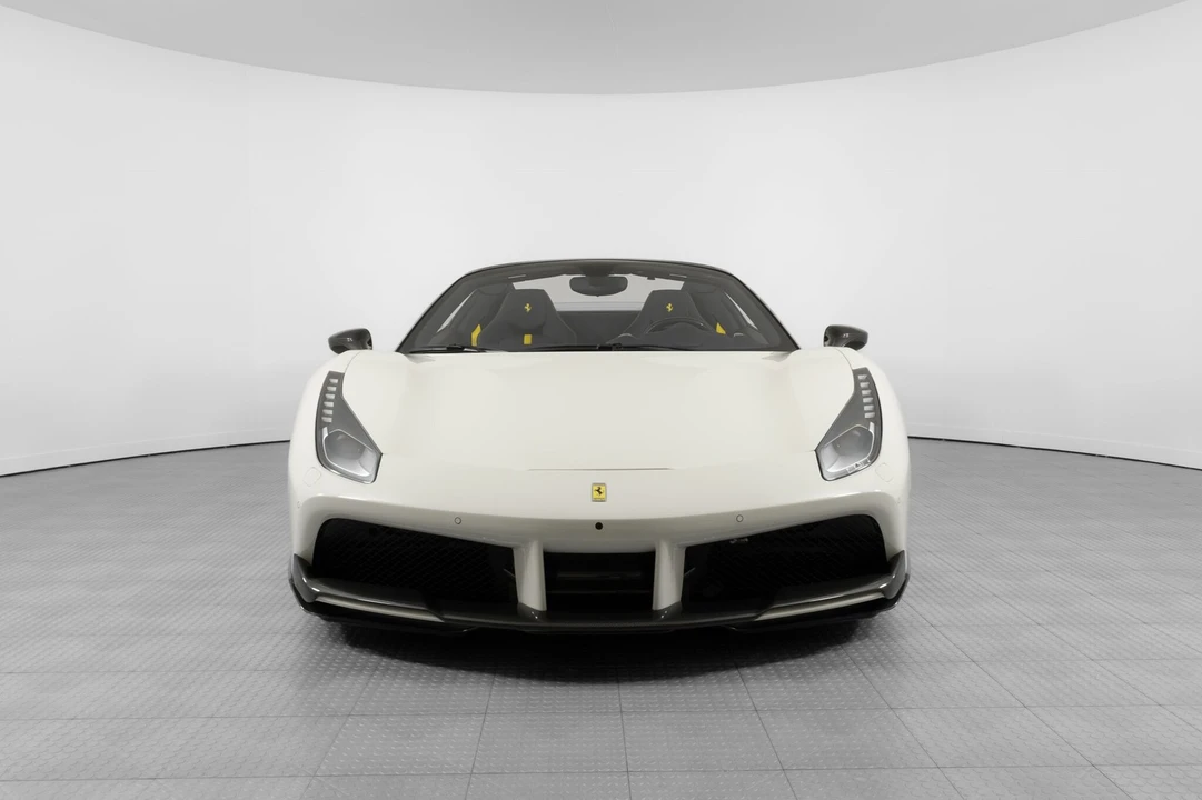 2018 Ferrari 488 - Image 9 of 12