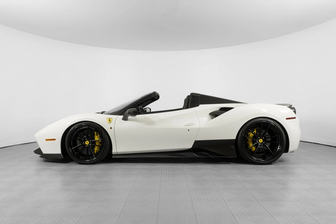 2018 Ferrari 488 - Image 3 of 12