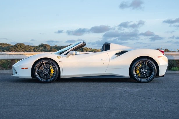 2018 Ferrari 488 - Image 6 of 21