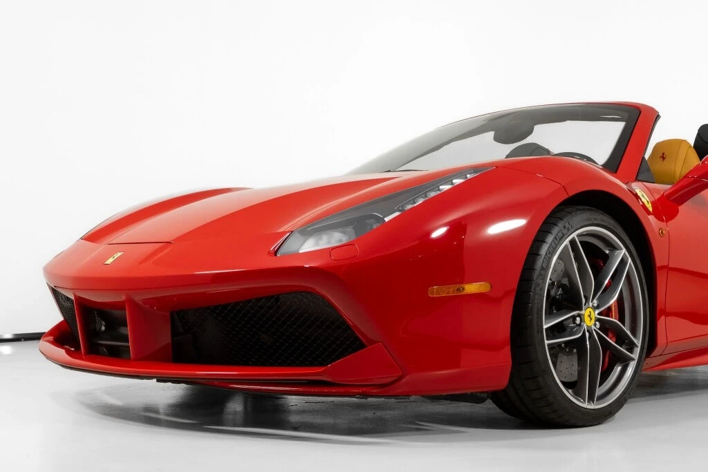 2018 Ferrari 488 GTB - Image 14 of 21