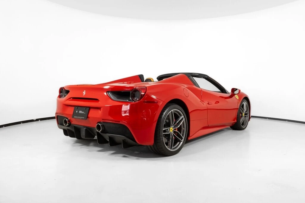 2018 Ferrari 488 GTB - Image 8 of 21
