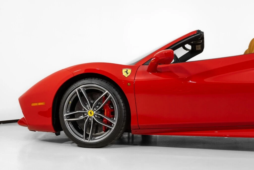 2018 Ferrari 488 GTB - Image 15 of 21