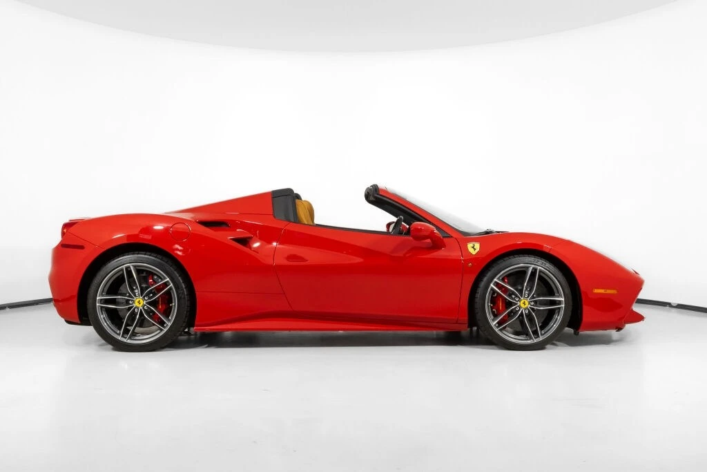 2018 Ferrari 488 GTB - Image 10 of 21