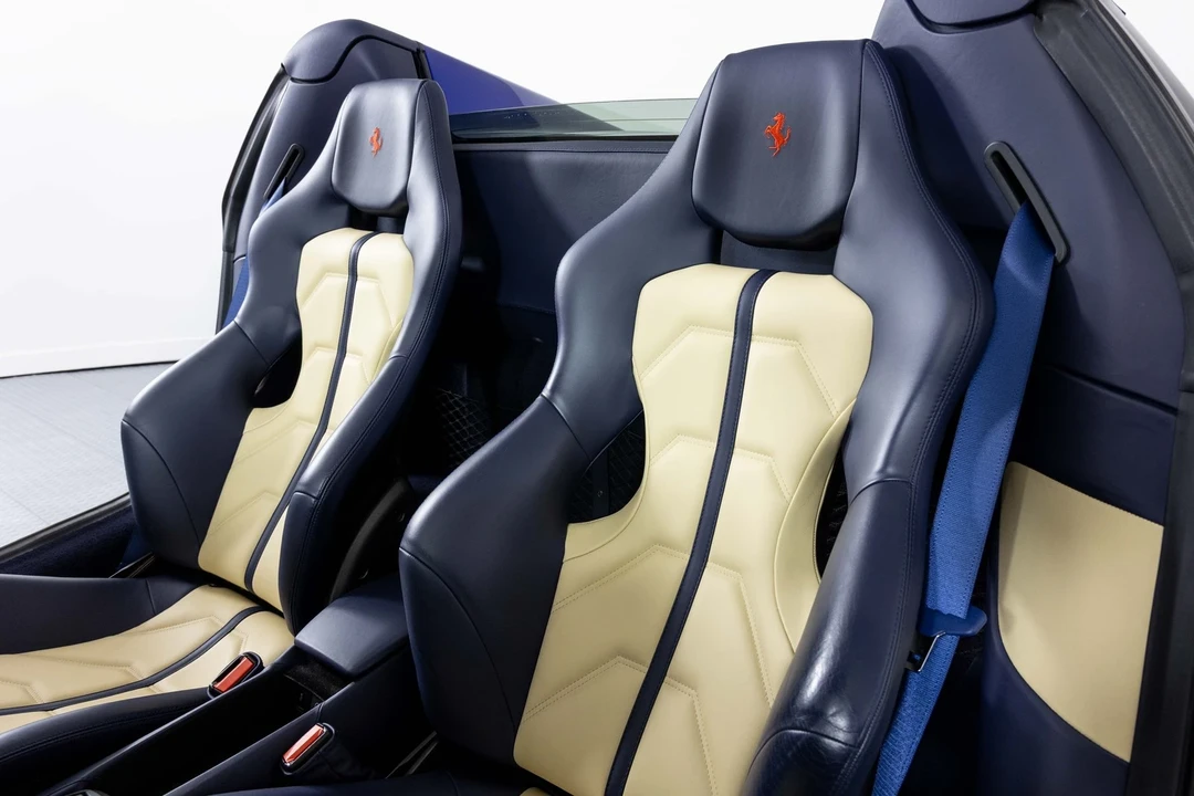 2018 Ferrari 488 - Image 4 of 12