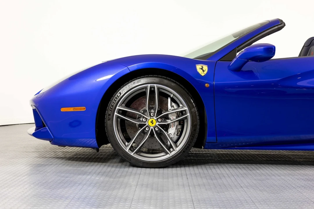 2018 Ferrari 488 - Image 11 of 12