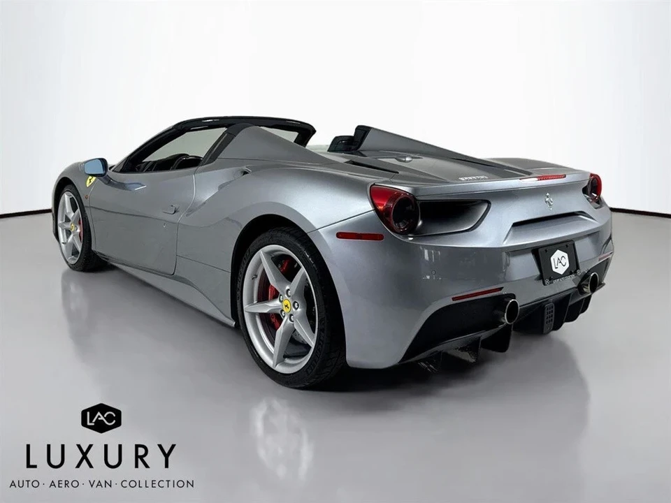 2018 Ferrari 488 - Image 6 of 12