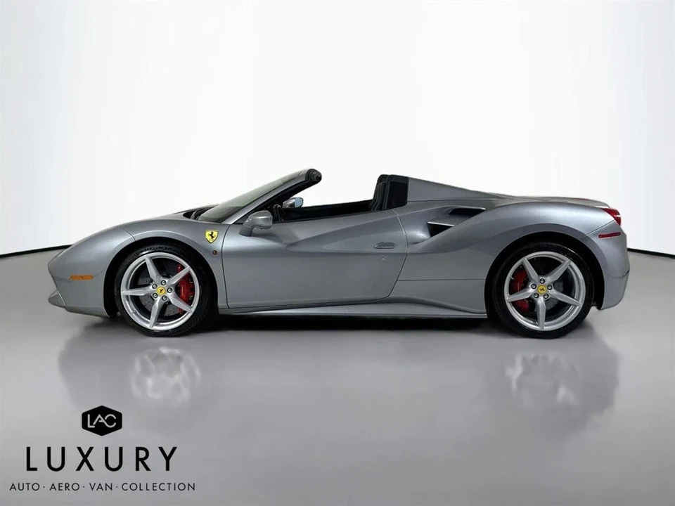 2018 Ferrari 488 - Image 8 of 12