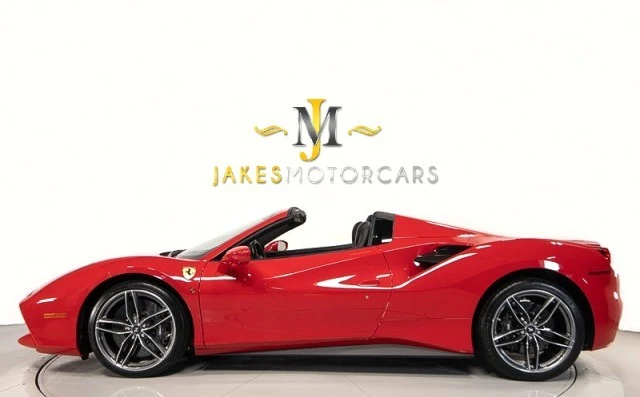 2018 Ferrari 488 GTB - Image 2 of 21