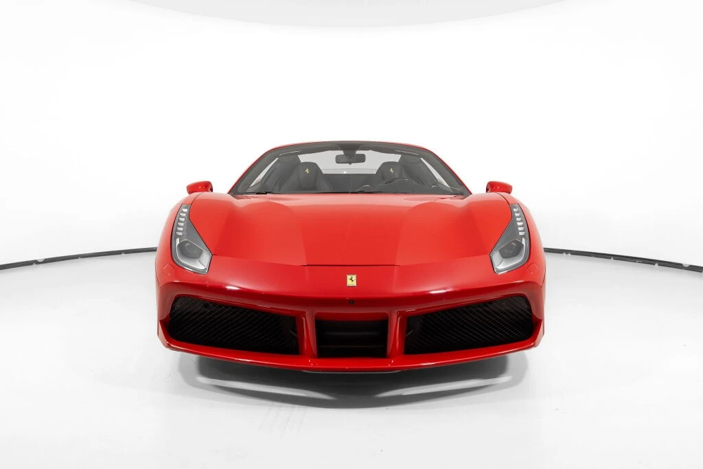 2018 Ferrari 488 - Image 12 of 31