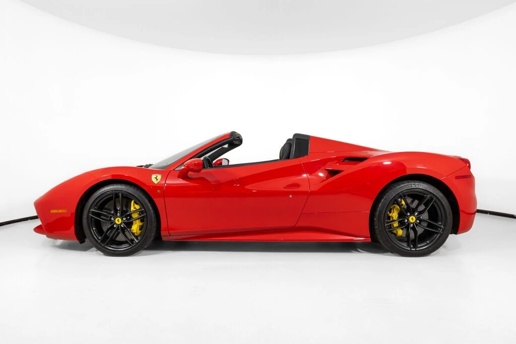 2018 Ferrari 488 - Image 2 of 31