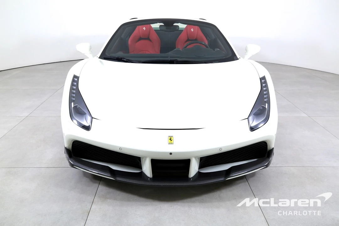 2018 Ferrari 488 - Image 5 of 31