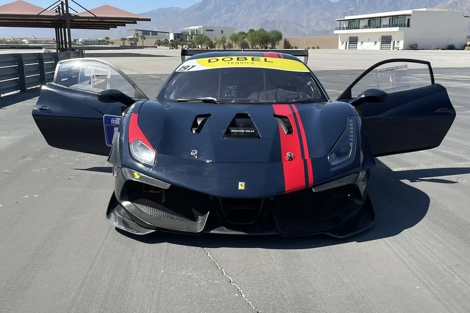2018 Ferrari 488 - Image 5 of 12