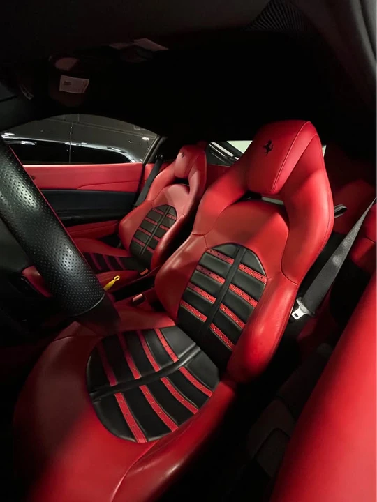 2018 Ferrari 488 - Image 6 of 9