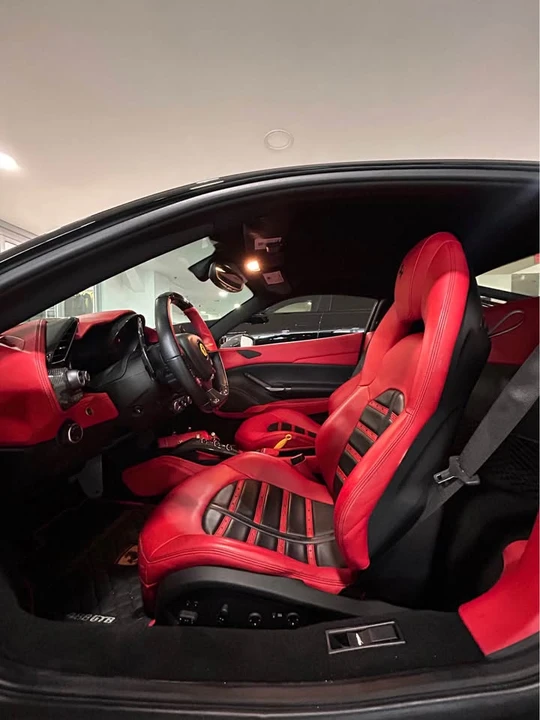 2018 Ferrari 488 - Image 8 of 9