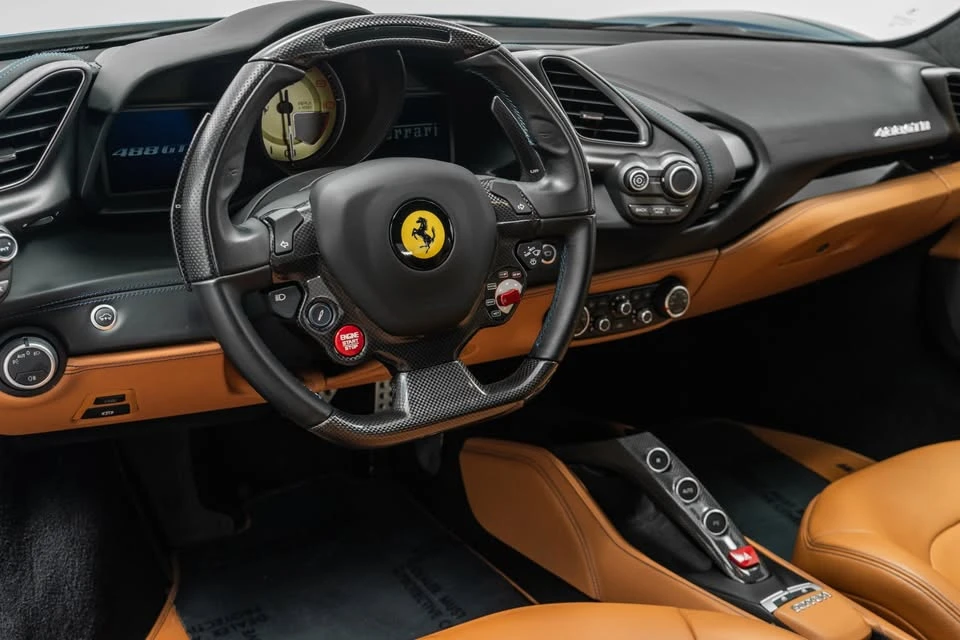 2018 Ferrari 488 GTB - Image 9 of 16