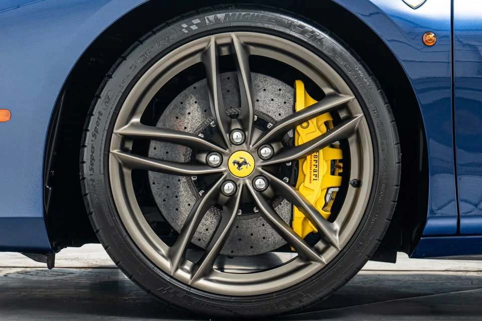 2018 Ferrari 488 GTB - Image 6 of 16
